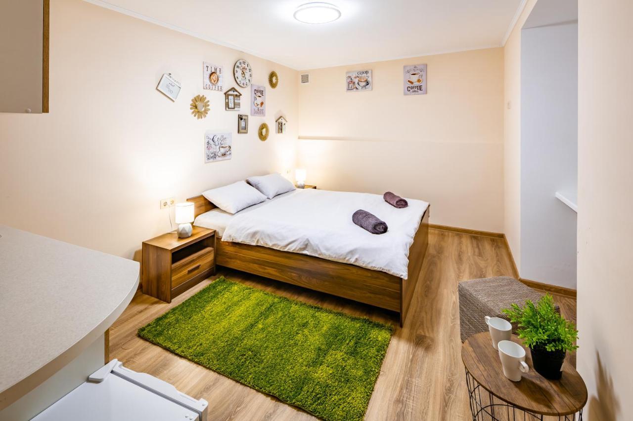 Ferienwohnung Romari Rynok Square 3 Lemberg Exterior foto
