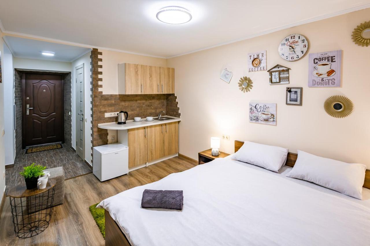 Ferienwohnung Romari Rynok Square 3 Lemberg Exterior foto